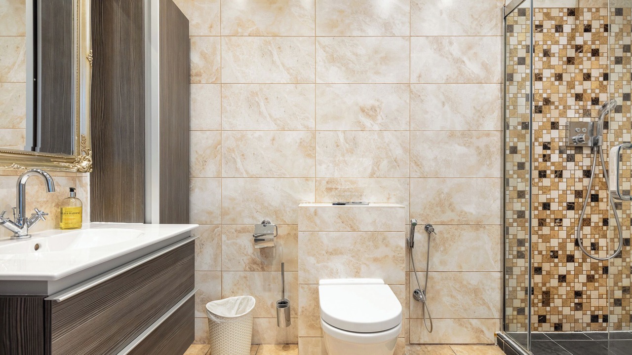 Photo of Bathroom in Frognal and Fitzjohns
