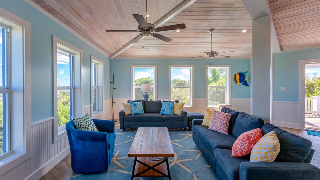 Photo of Livingroom in Hope Town