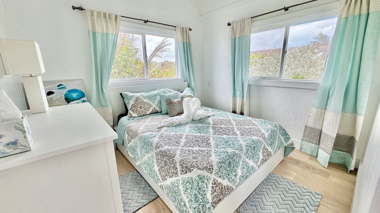 Photo of Bedroom in Hope Town