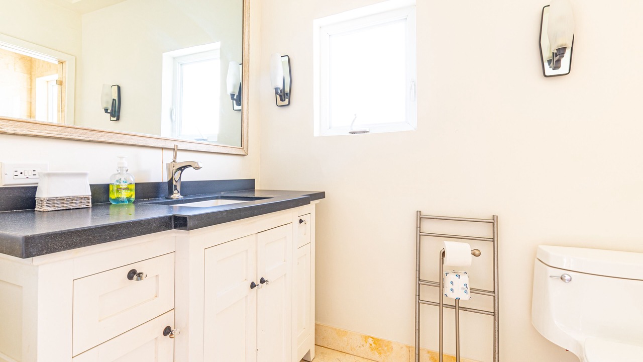 Photo of Bathroom in Nassau