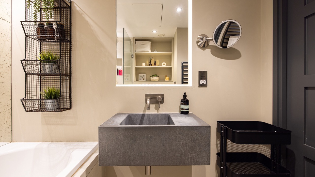 Photo of Bathroom in Cathedrals