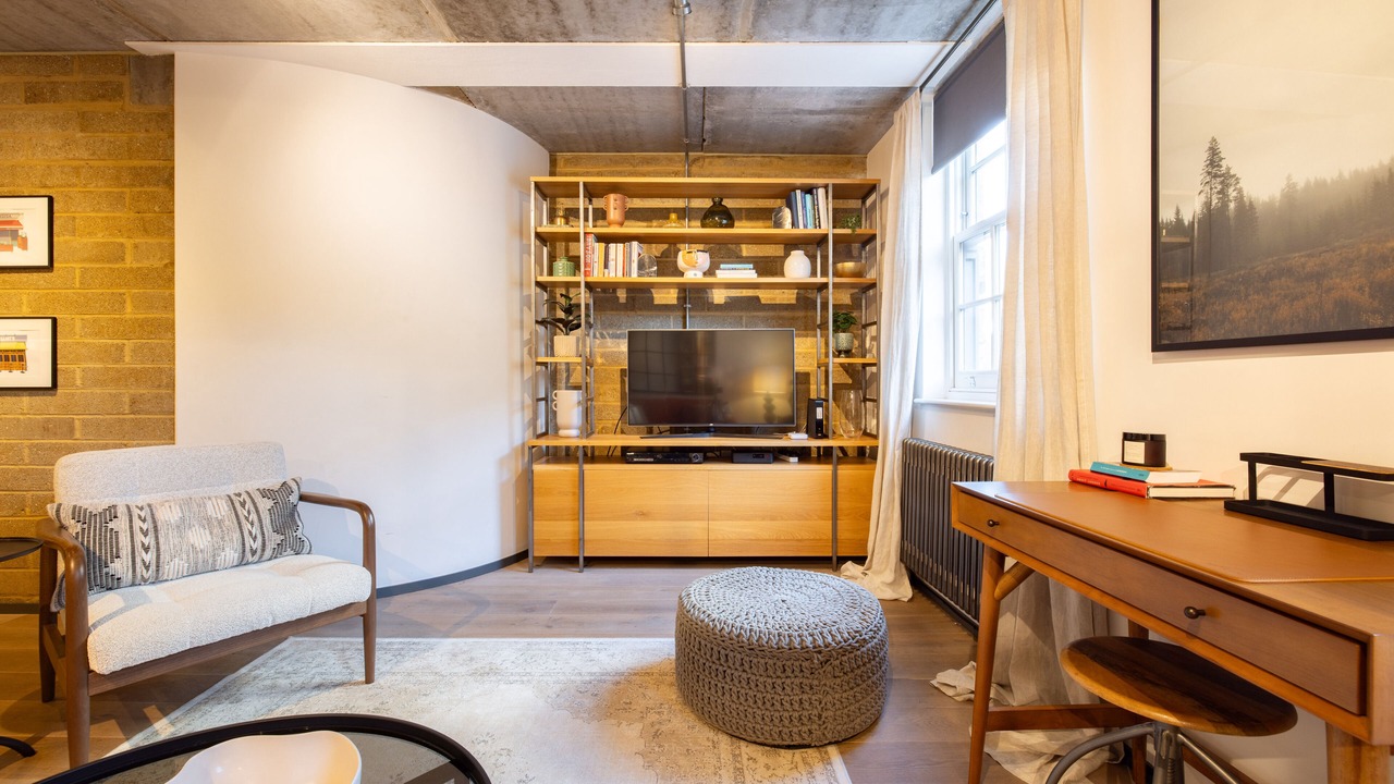 Photo of Livingroom in Cathedrals