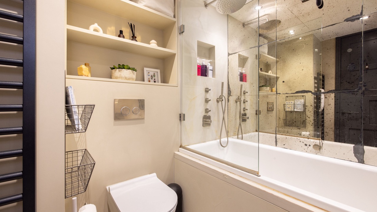 Photo of Bathroom in Cathedrals