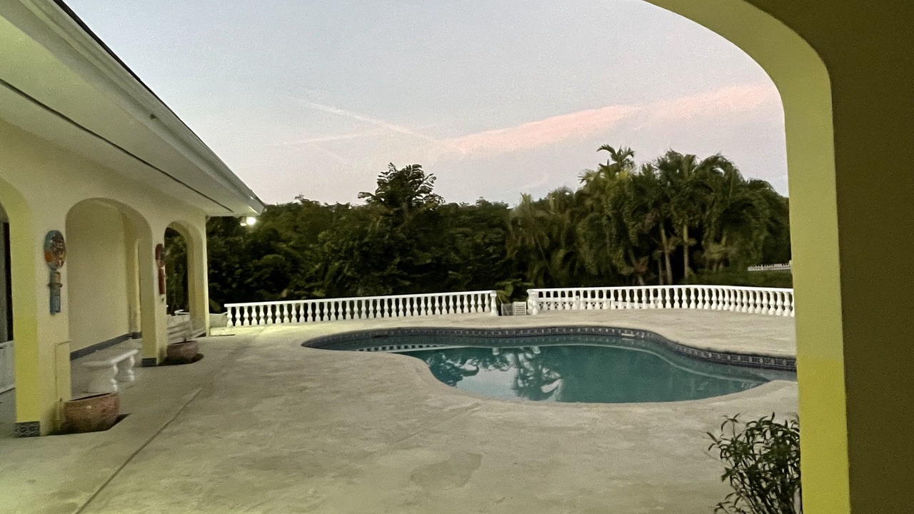 Photo of Outdoor in Bahamas Terrace