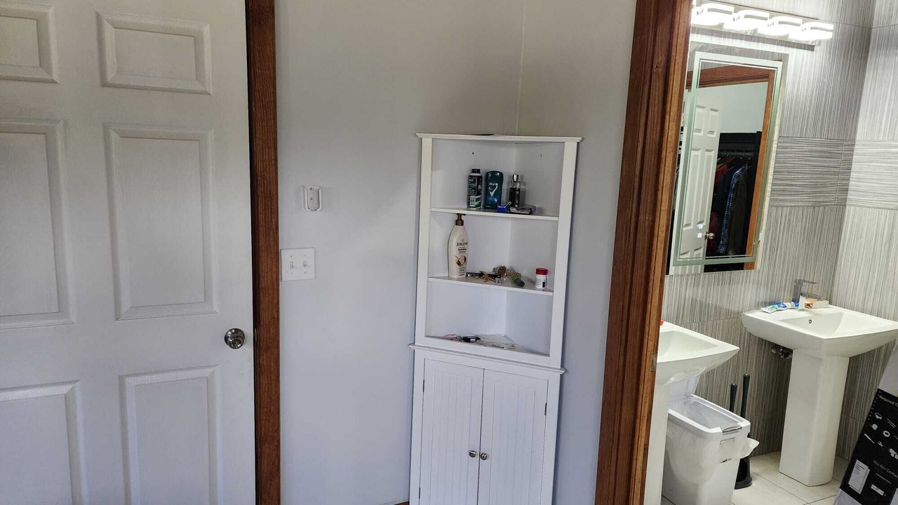 Photo of Bathroom in Nicholls Town