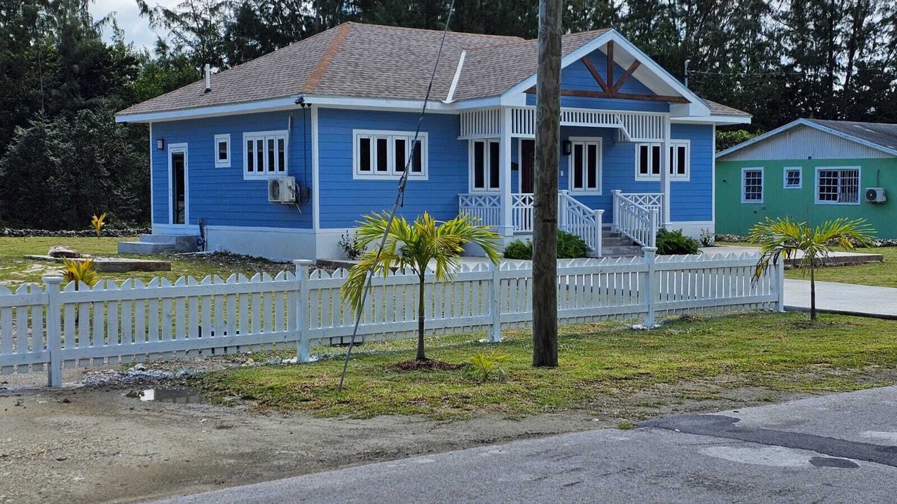 Photo of Outdoor in Nicholls Town