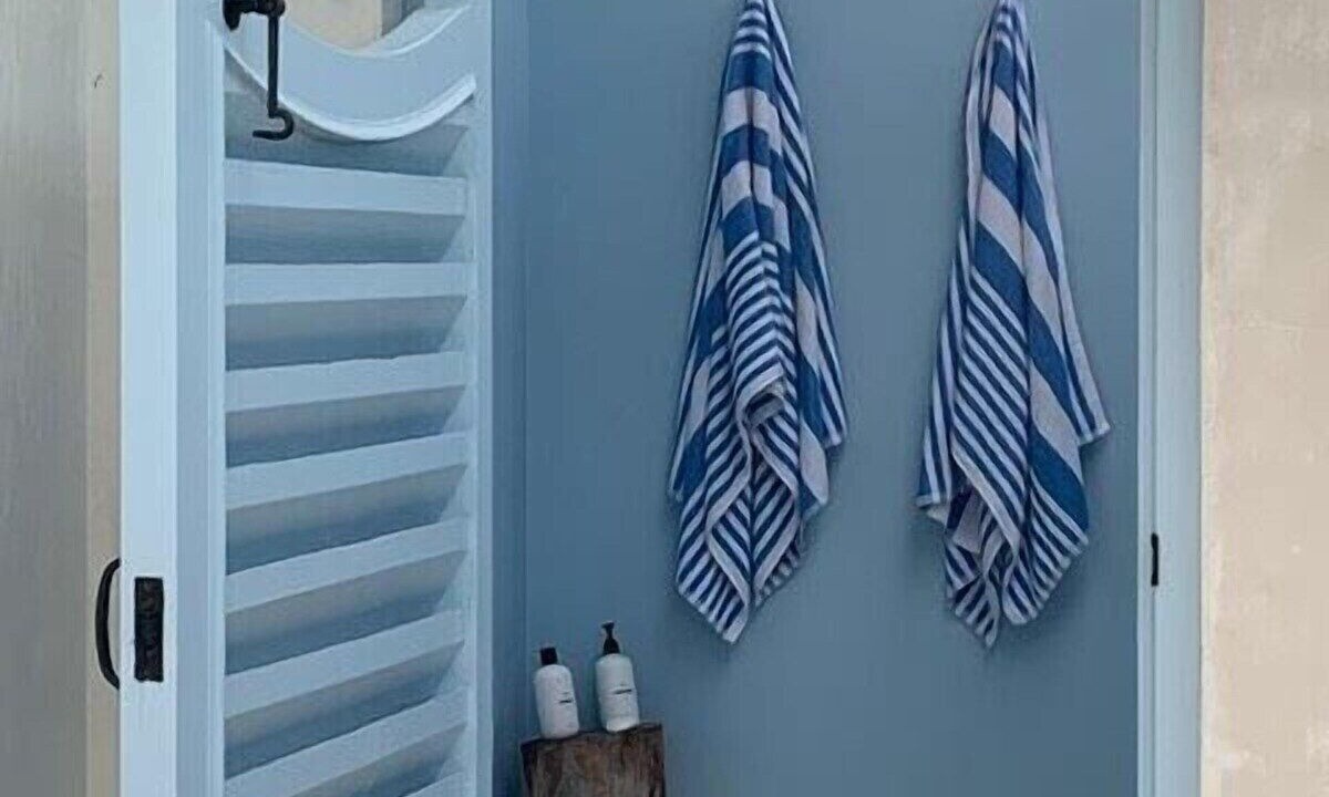 Photo of Bathroom in North Palmetto Point