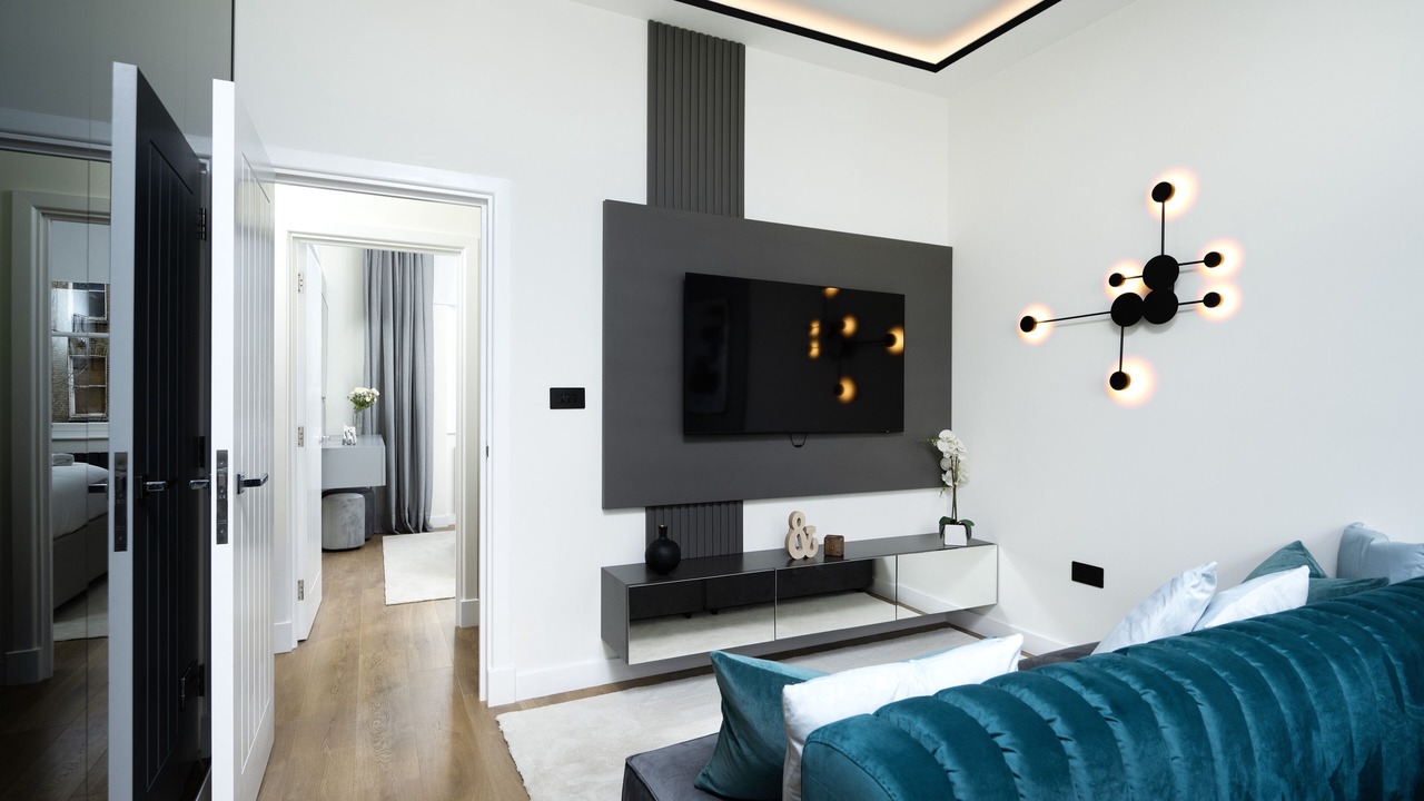Photo of Bedroom in Earl's Court