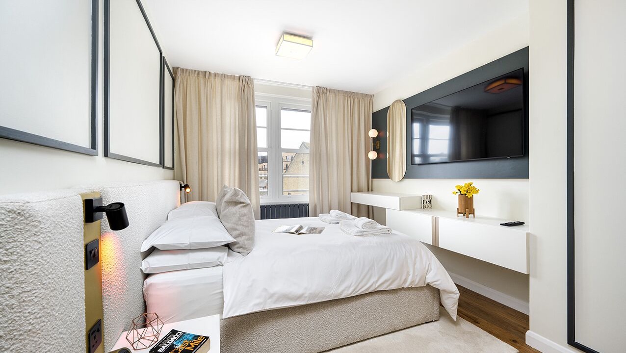 Photo of Bedroom in Newington