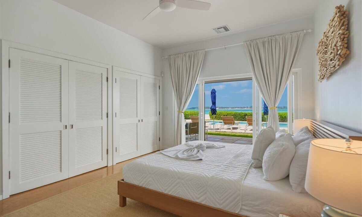 Photo of Bedroom in Nassau