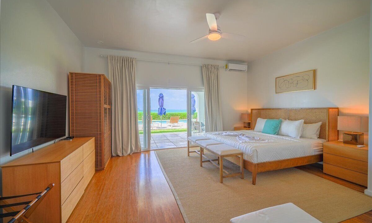 Photo of Bedroom in Nassau