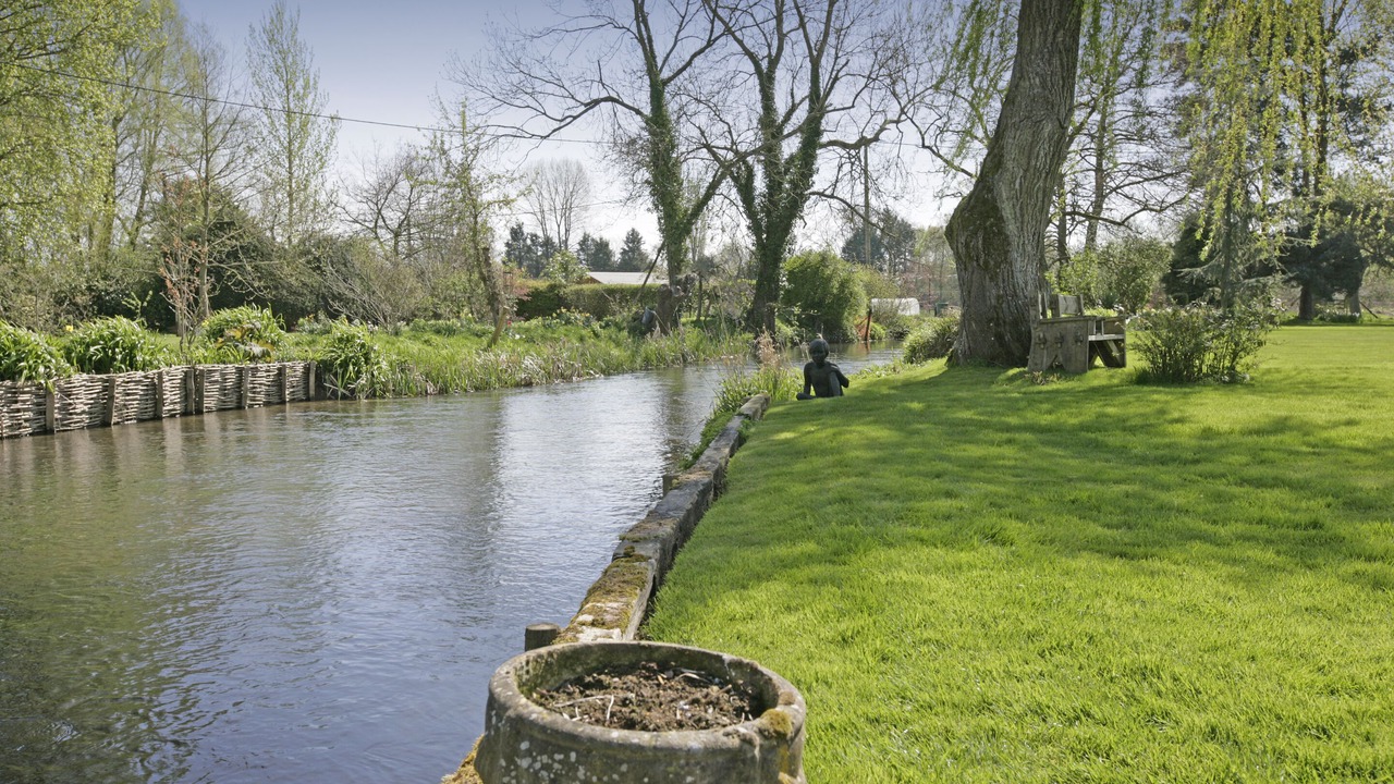 Photo of Outdoor in Britford