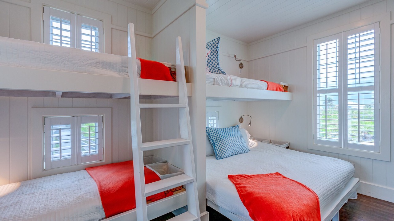 Photo of Bedroom in Hope Town