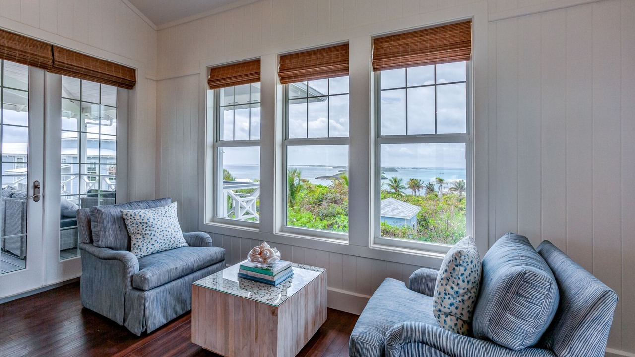 Photo of Livingroom in Hope Town