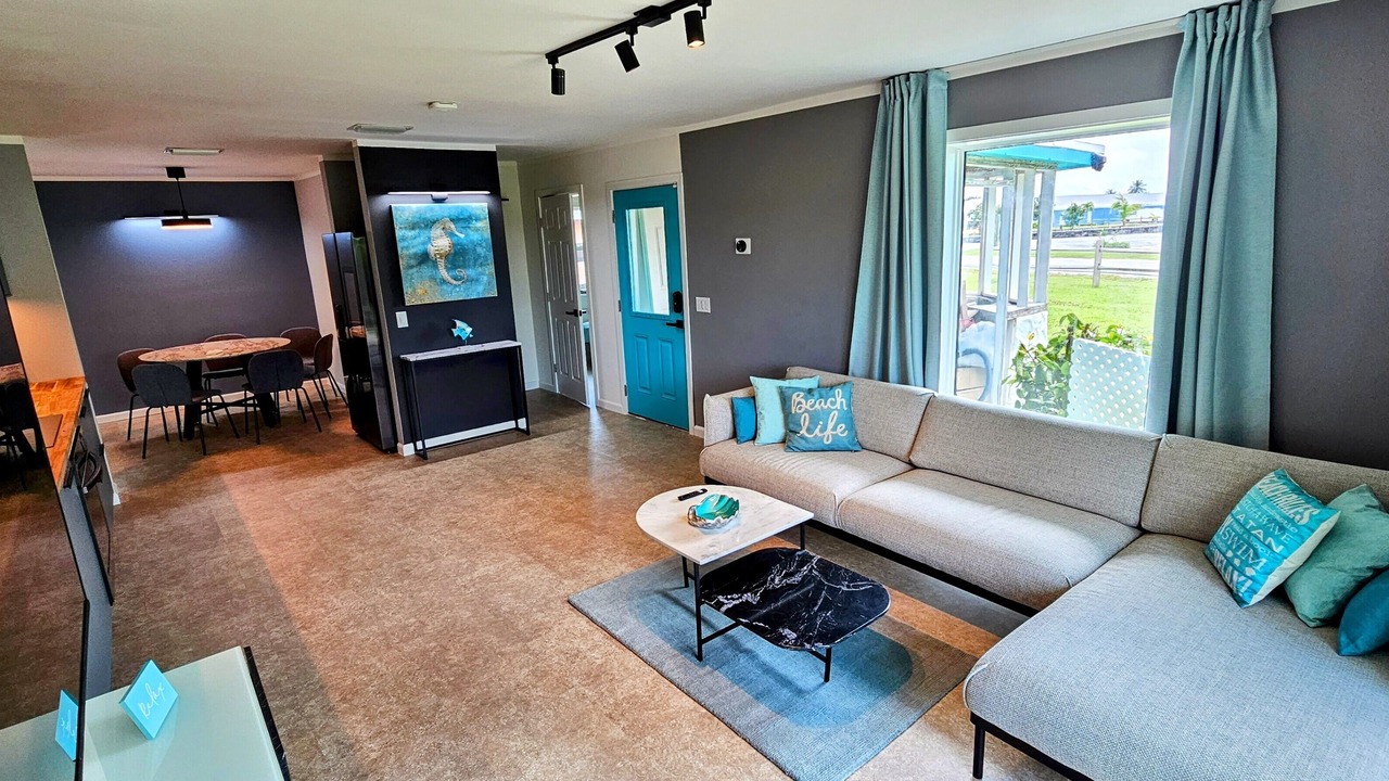 Photo of Livingroom in Treasure Cay