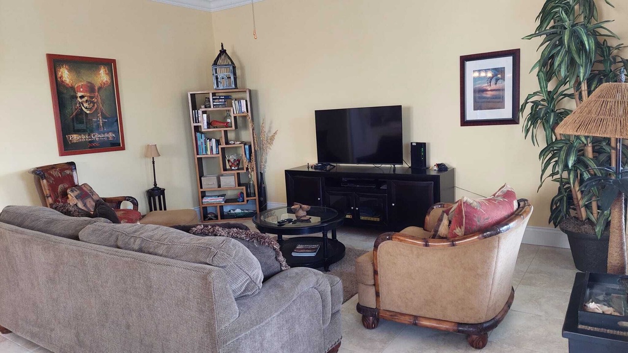 Photo of Livingroom in Treasure Cay
