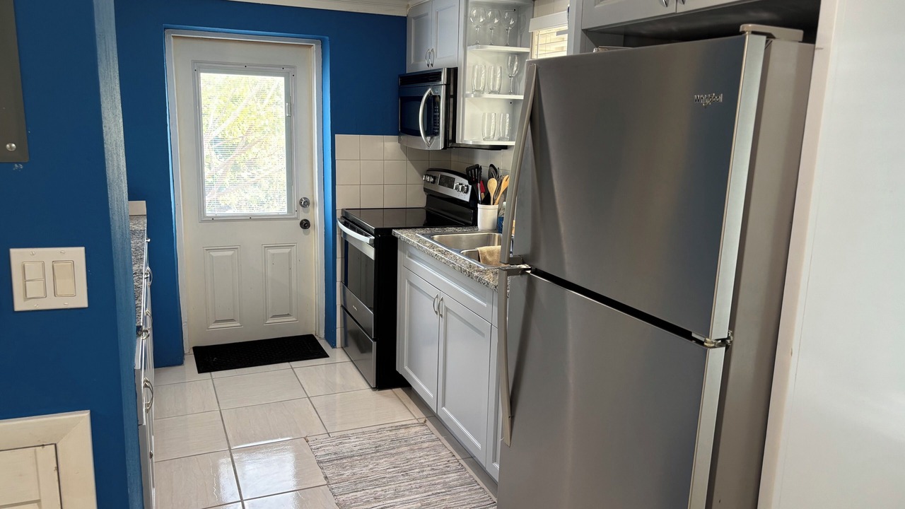 Photo of Kitchen in Staniel Cay