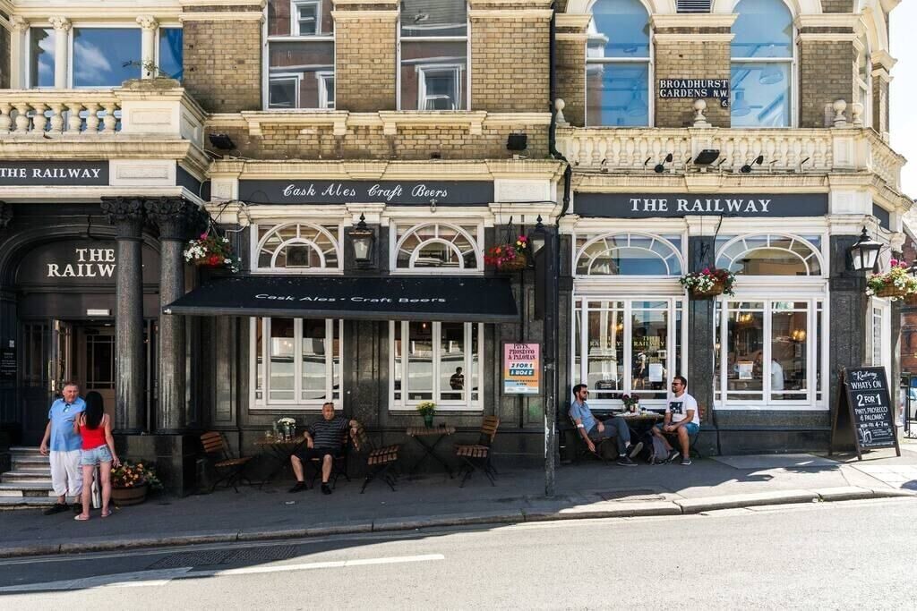Photo of Outdoor in South Hampstead