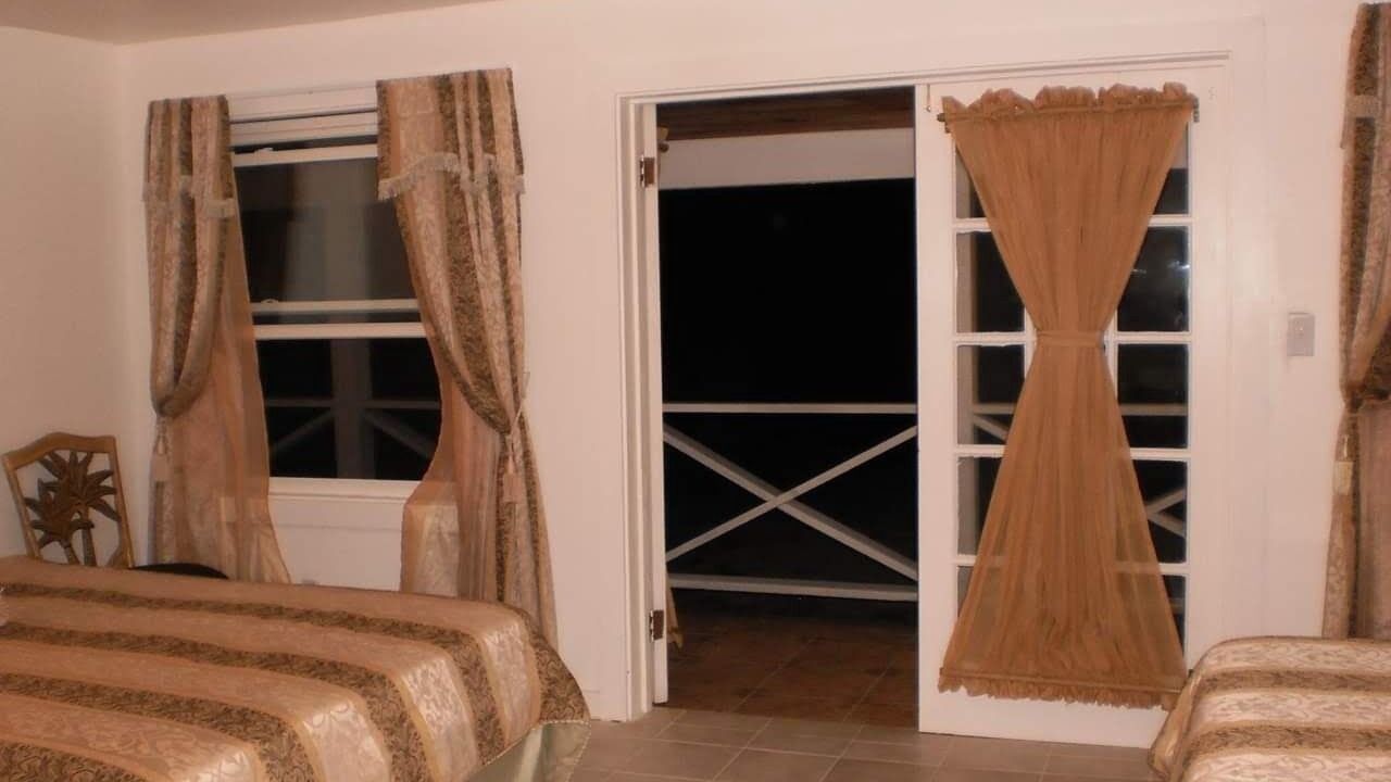 Photo of Bedroom in Salina Point