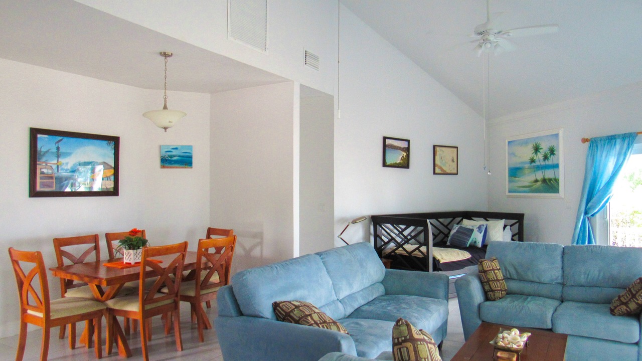 Photo of Livingroom in Clarence Town