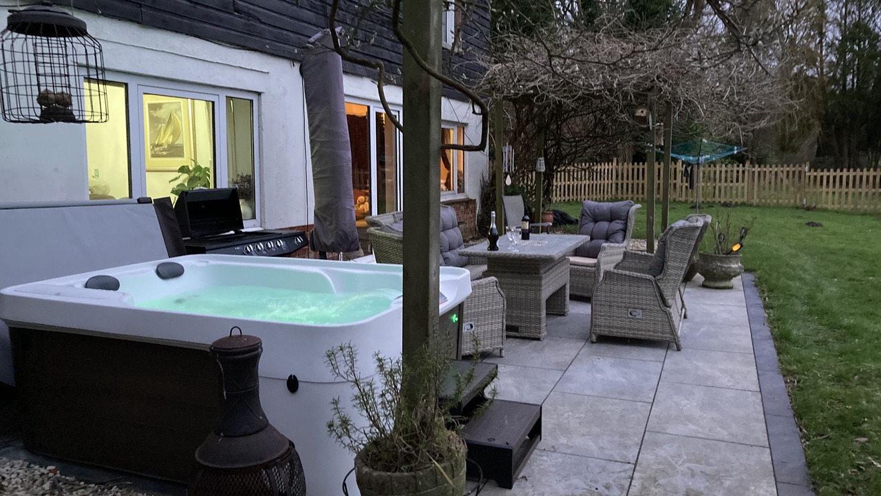 Photo of Patio Balcony in New Forest District