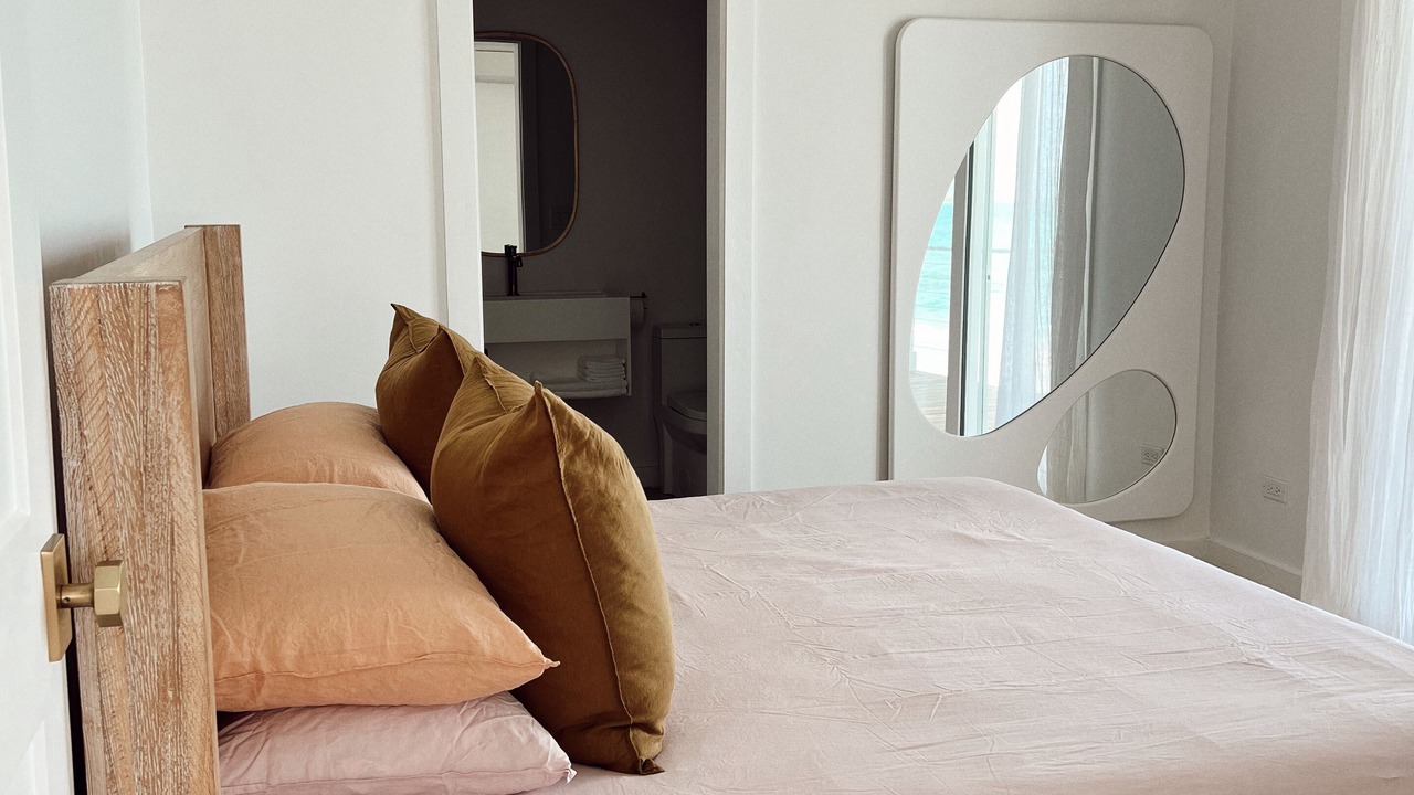 Photo of Bedroom in Governor's Harbour