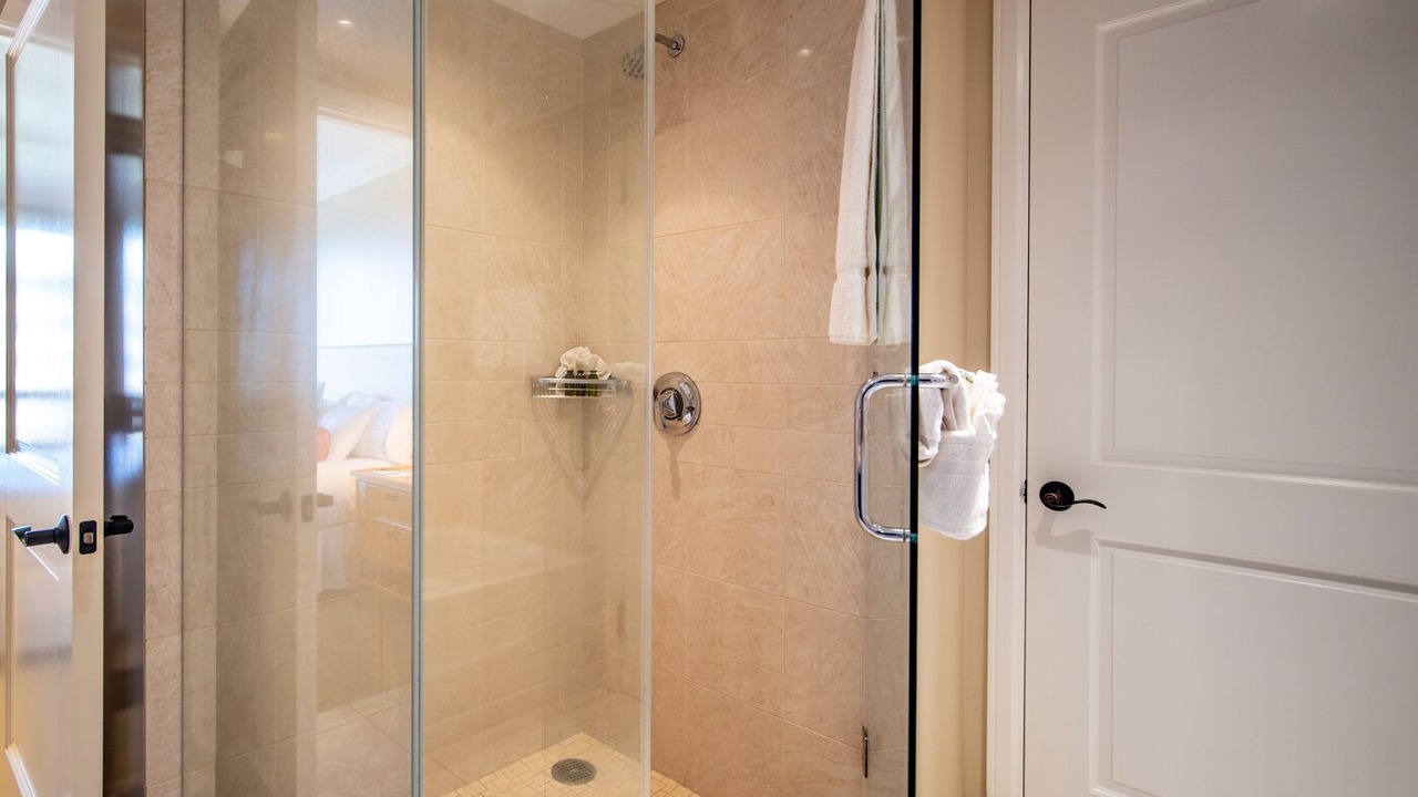 Photo of Bathroom in Honokowai