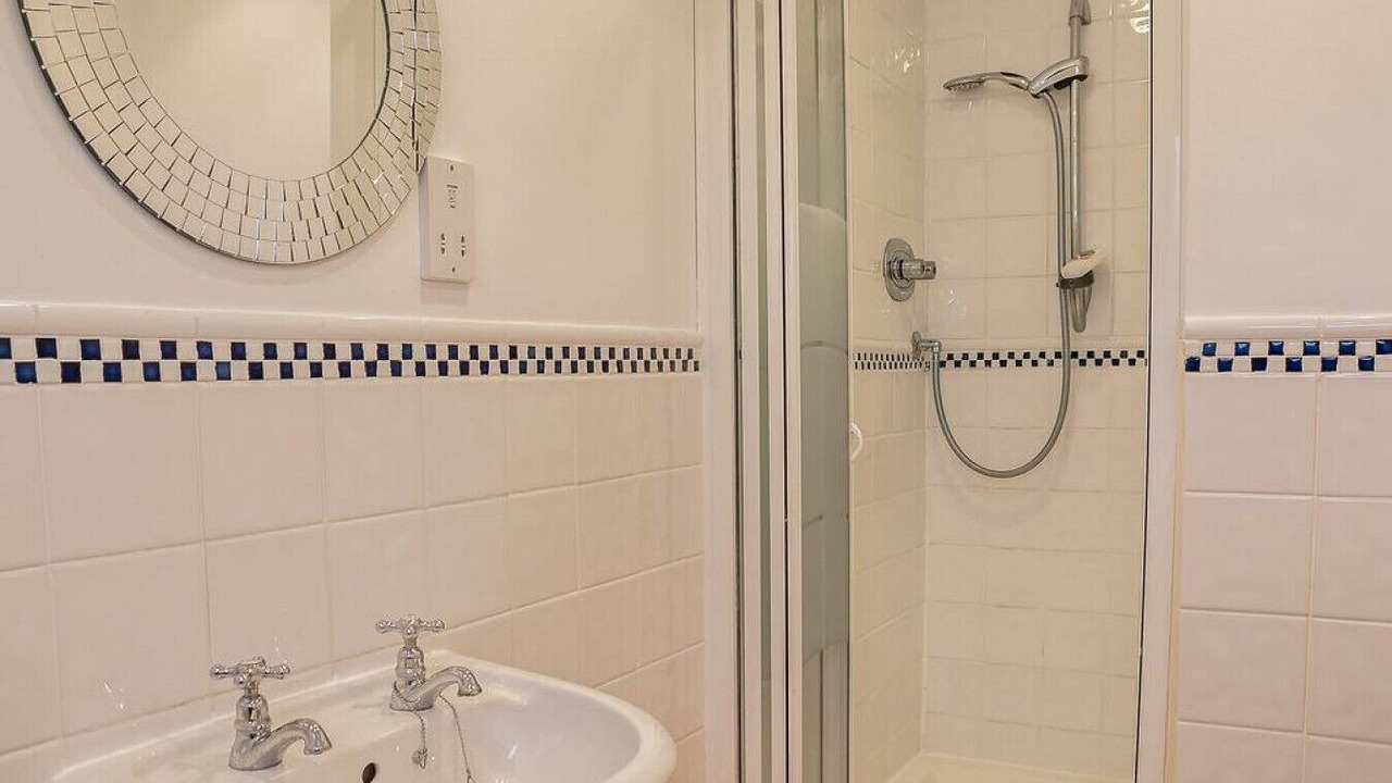 Photo of Bathroom in Aynho