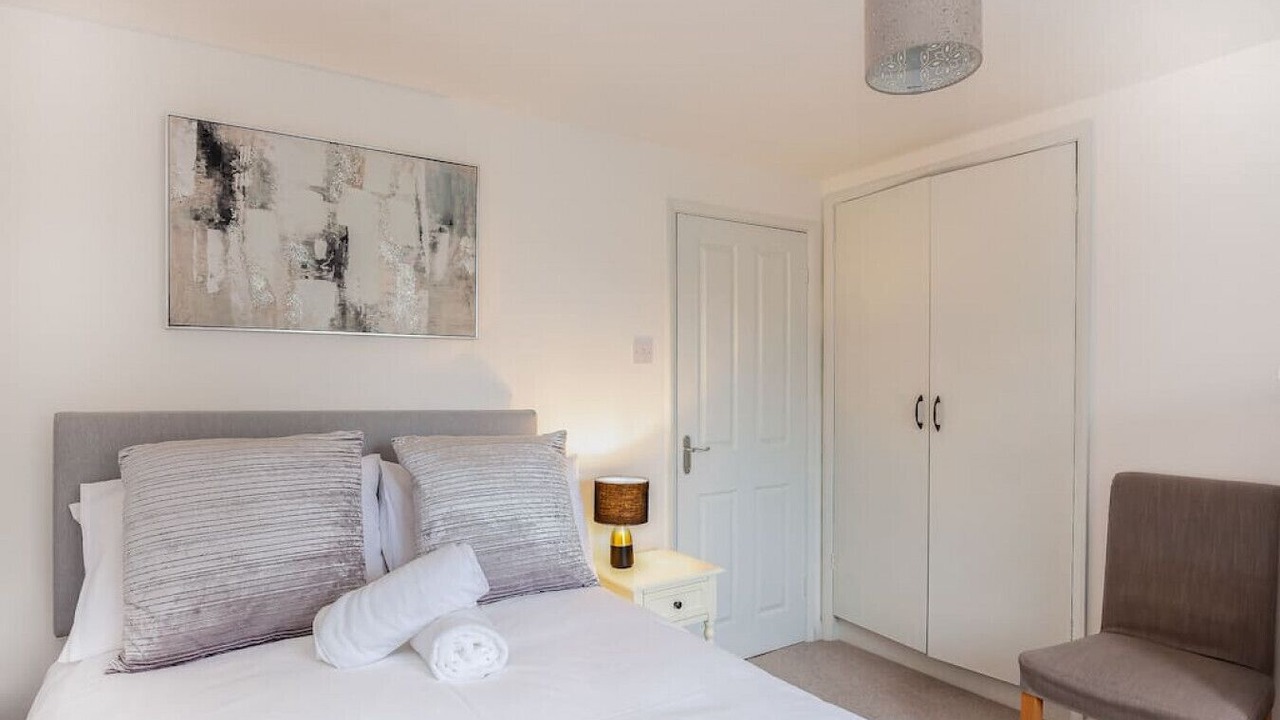 Photo of Bedroom in Aynho