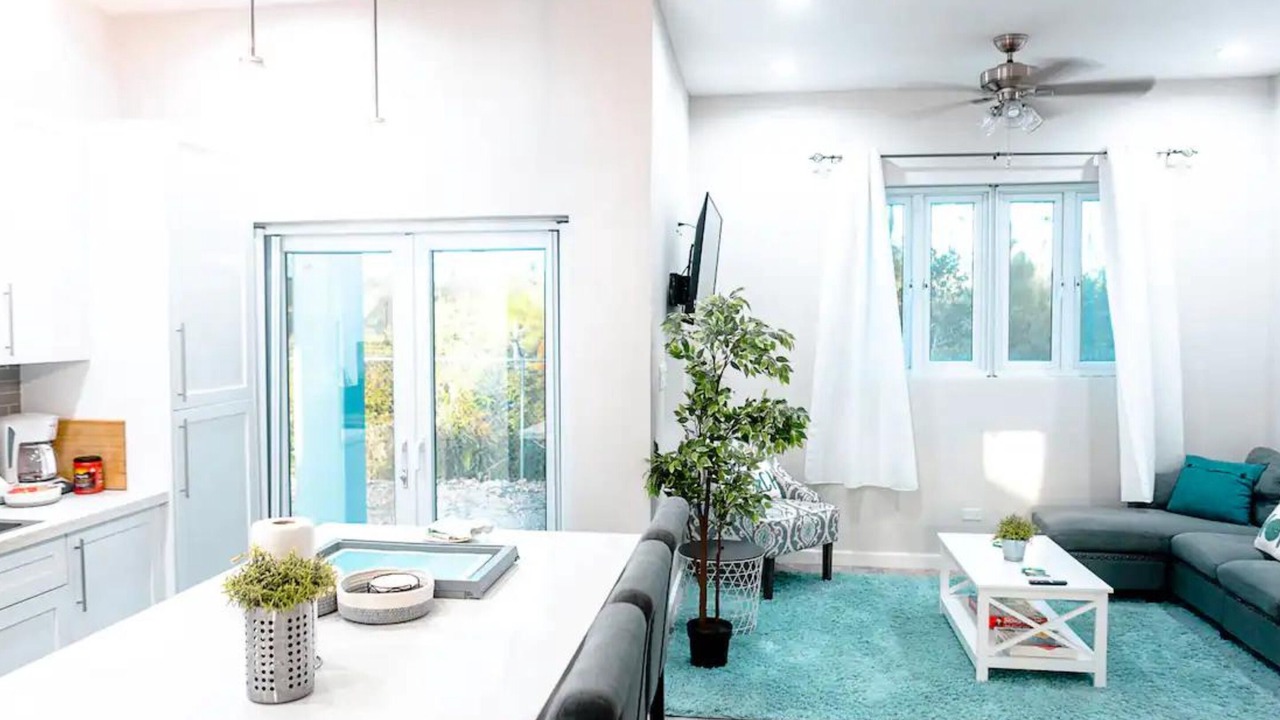 Photo of Livingroom in Downtown Nassau