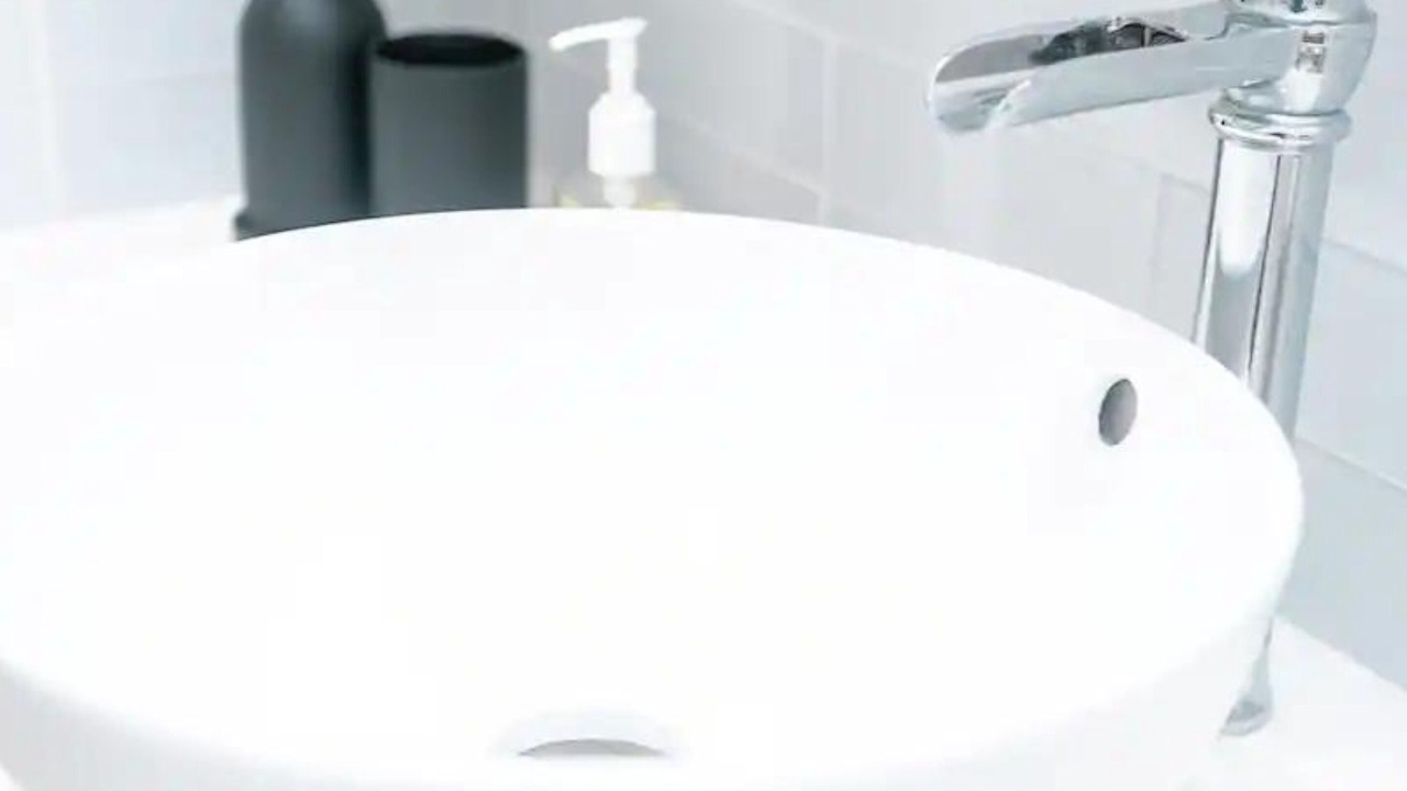 Photo of Bathroom in Downtown Nassau