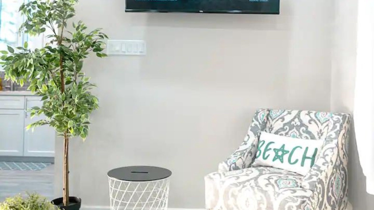 Photo of Livingroom in Downtown Nassau