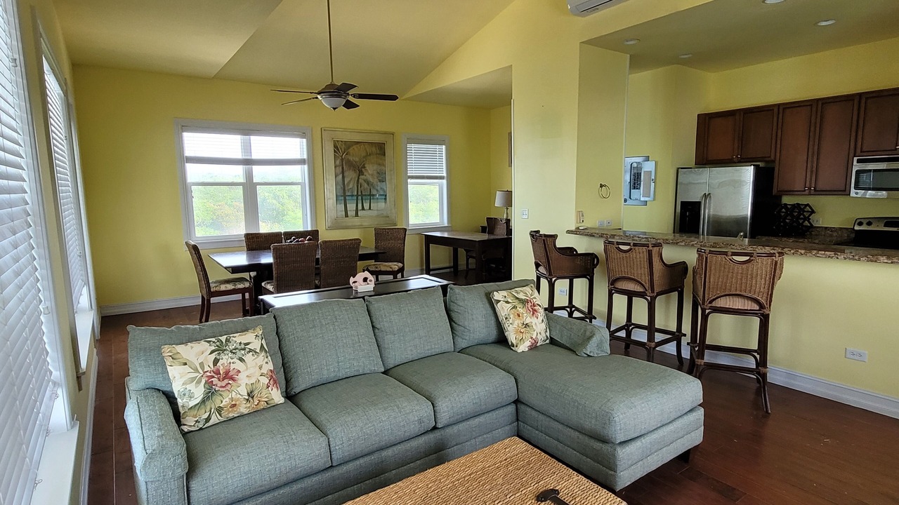 Photo of Livingroom in Salt Pond