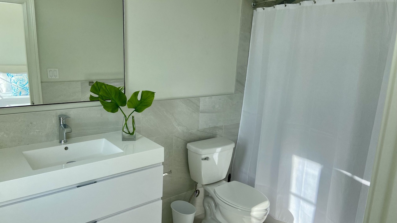 Photo of Bathroom in Palm Cay