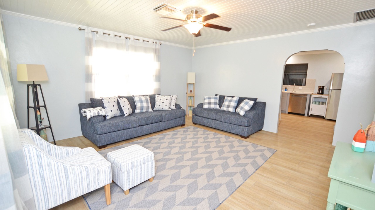 Photo of Bedroom in Spanish Wells