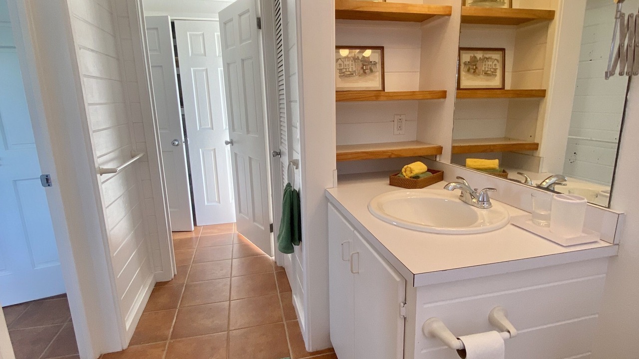 Photo of Bathroom in Great Guana Cay