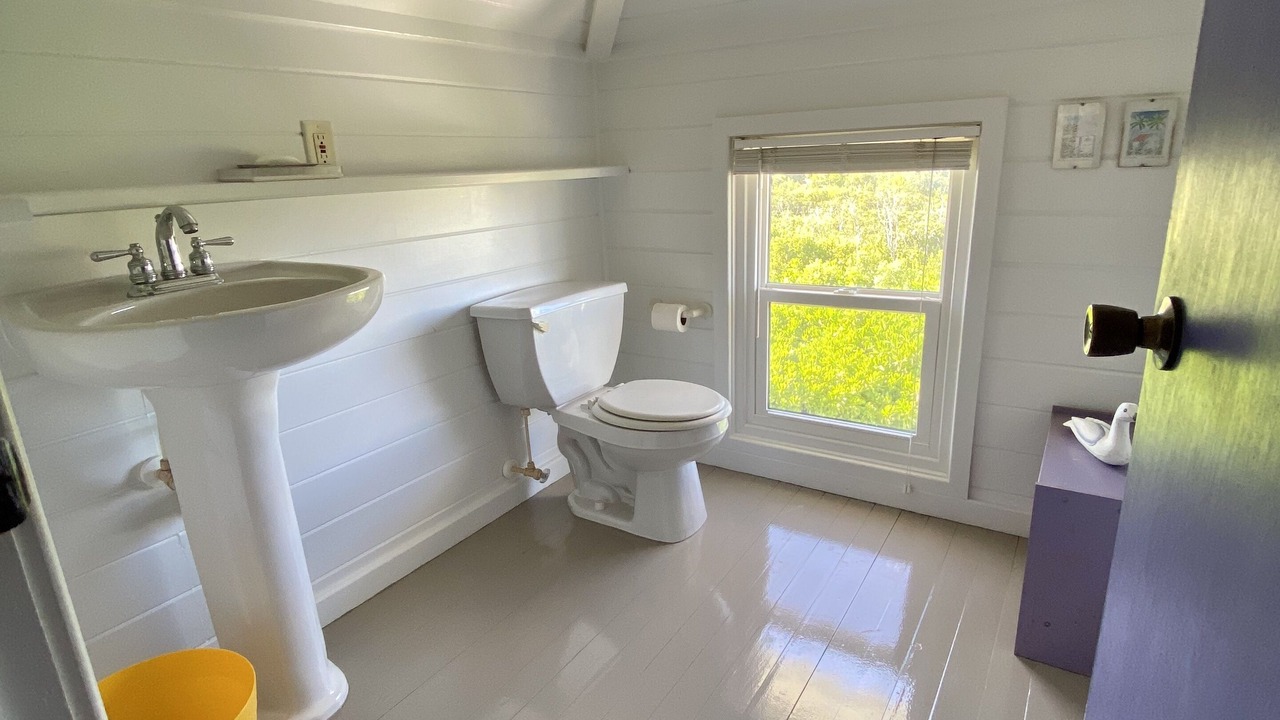 Photo of Bathroom in Great Guana Cay