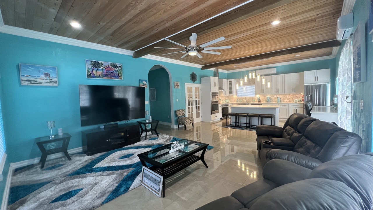 Photo of Livingroom in Jimmy Hill