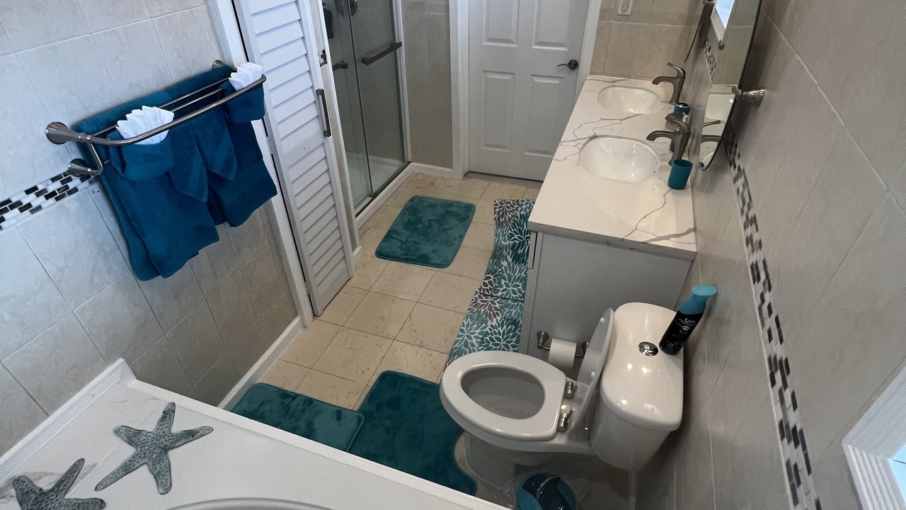 Photo of Bathroom in Jimmy Hill