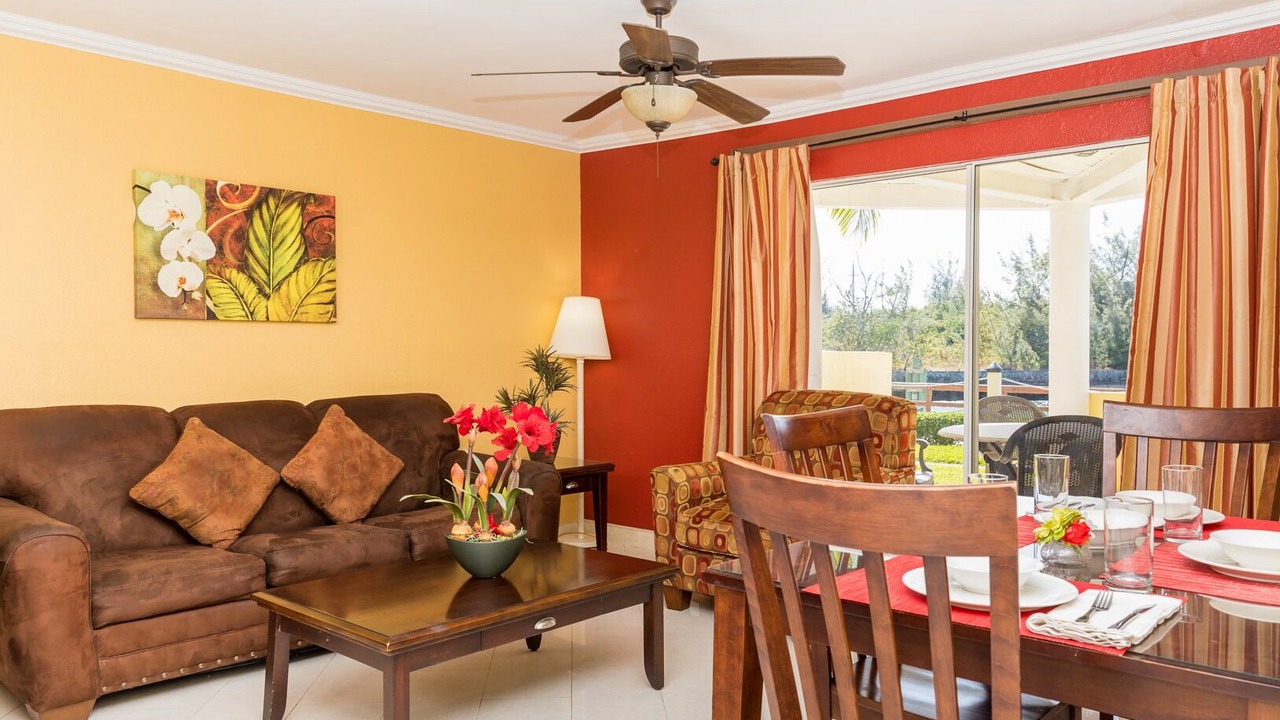 Photo of Livingroom in Bahama Reef