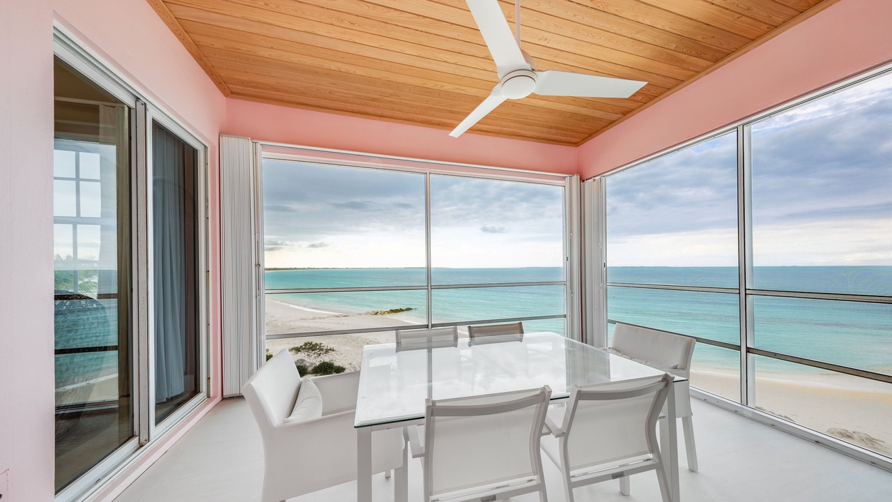 Photo of Patio Balcony in Treasure Cay