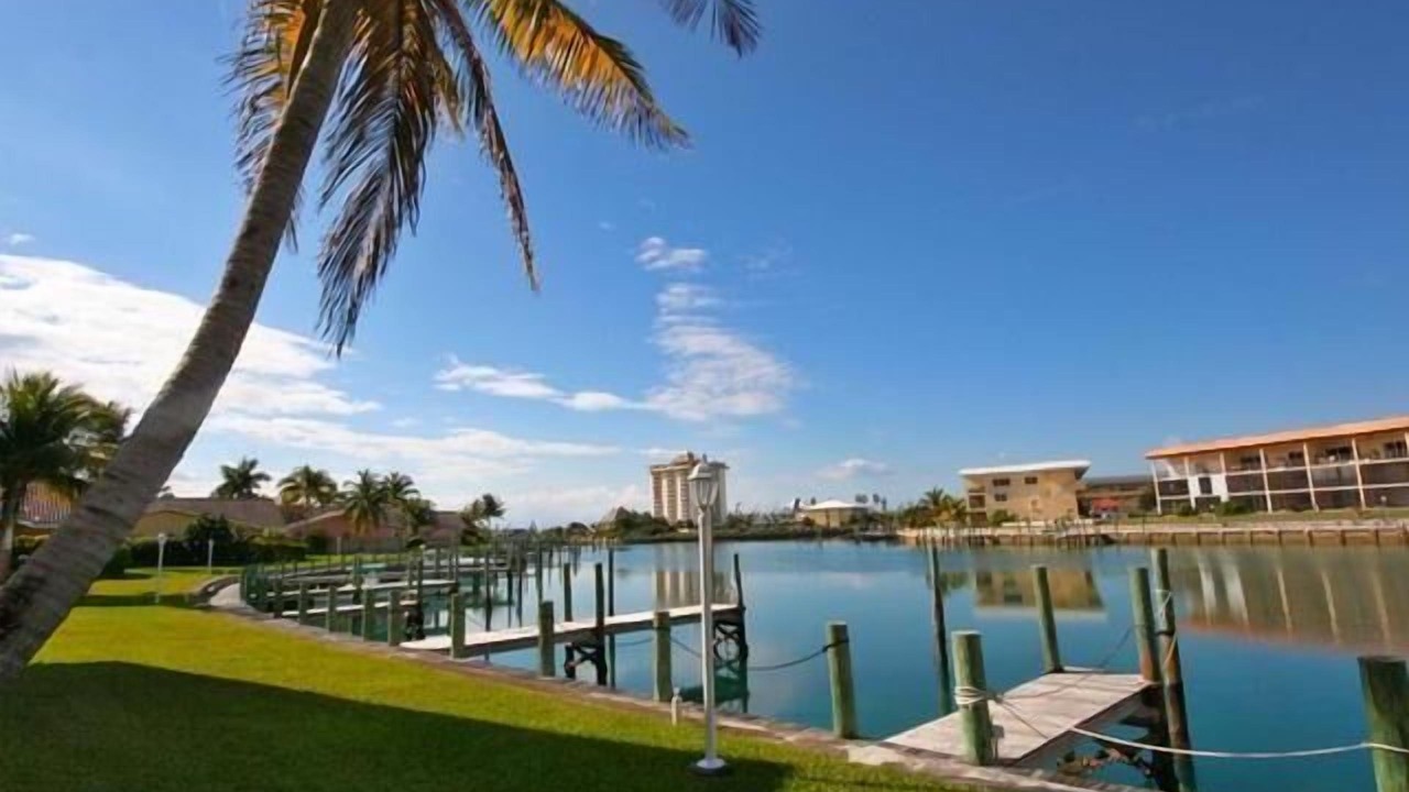 Photo of Others in Bahamia West