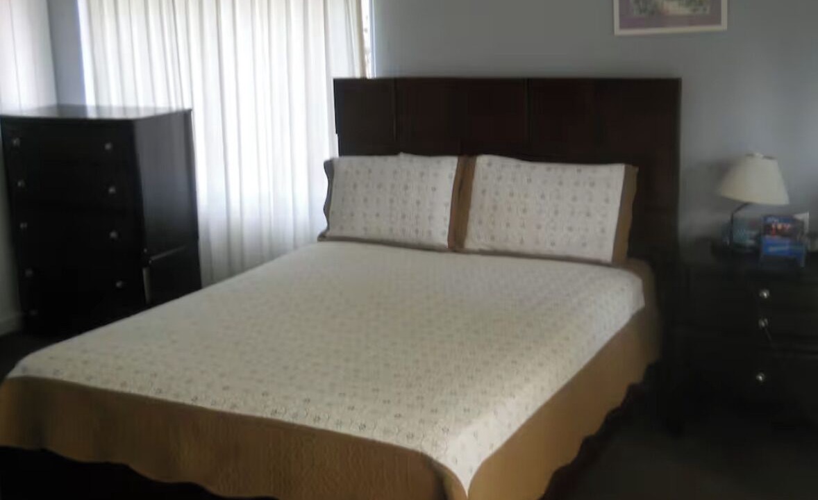 Photo of Bedroom in Coral Harbour