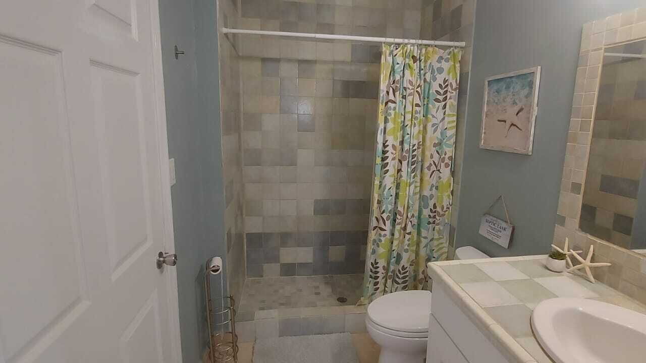 Photo of Bathroom in George Town