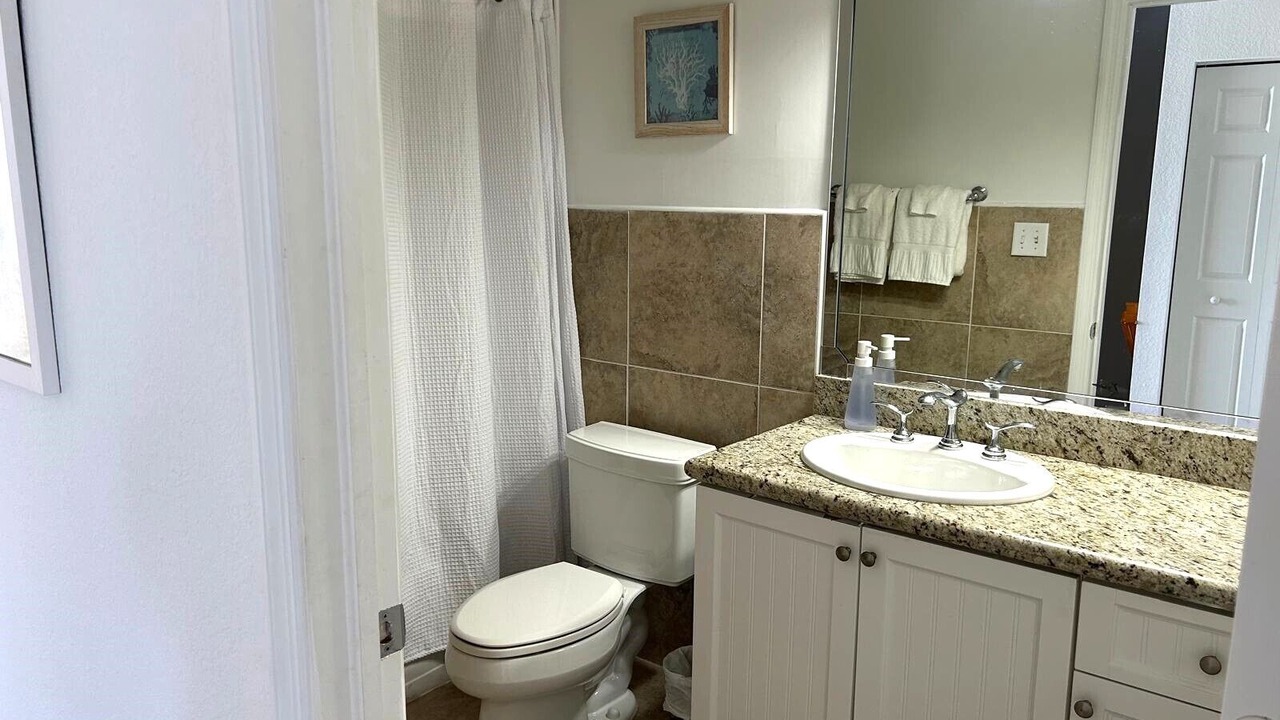 Photo of Bathroom in Alice Town