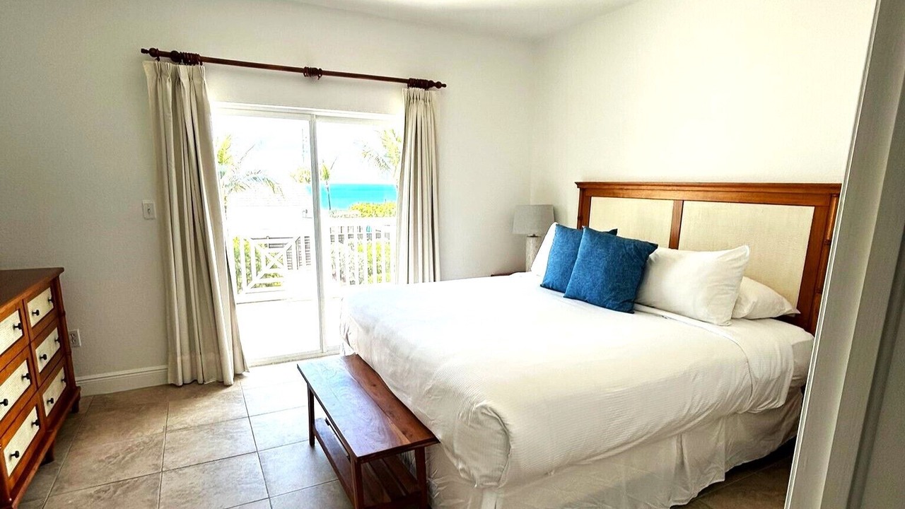 Photo of Bedroom in Alice Town