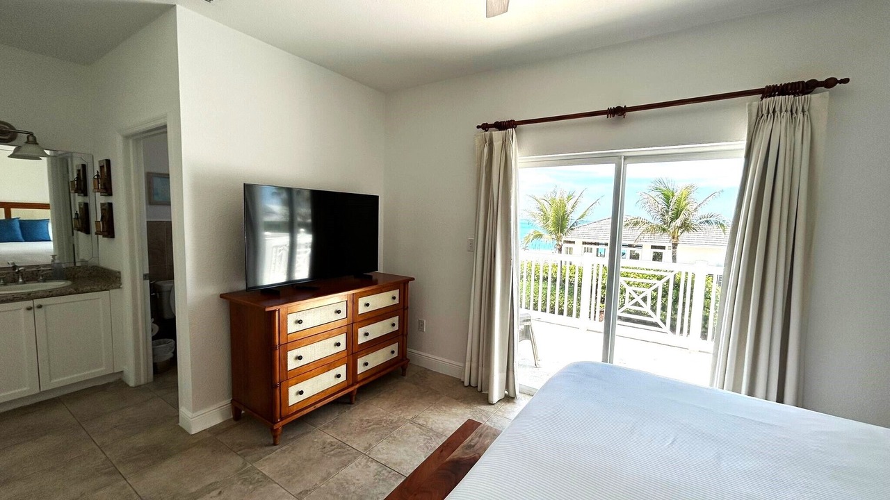 Photo of Bedroom in Alice Town