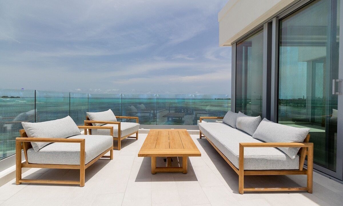 Photo of Patio Balcony in Nassau