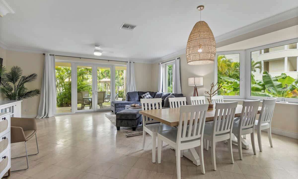 Photo of Bedroom in Paradise Island