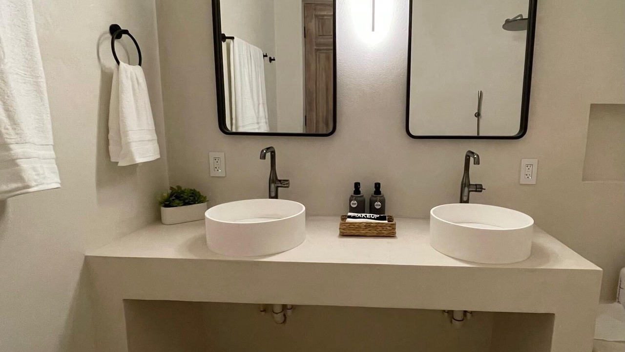 Photo of Bathroom in William's Town